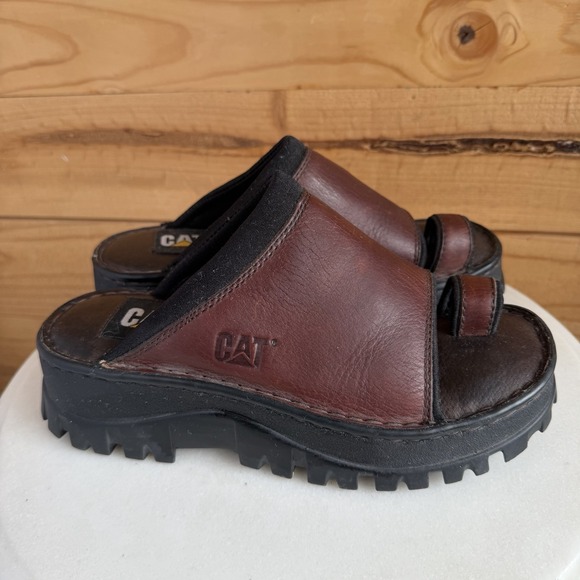 Cat Shoes - Vtg CAT Caterpillar Leather Chunky Y2K Platform Sandals Brown Sz 7 Toe Loop